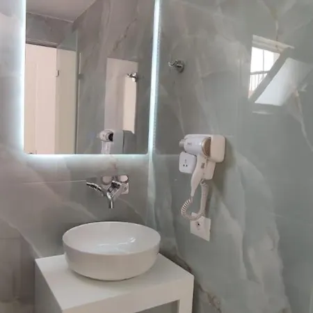 Alfio Apartment Ksamil